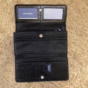 Women’s NAUTICA clutch / wallet